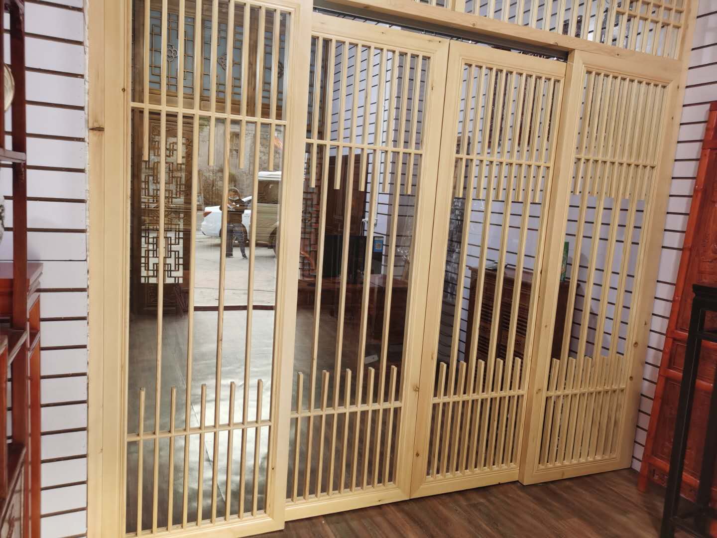 蜜桃AV一区二区高潮久久屏风.jpg
